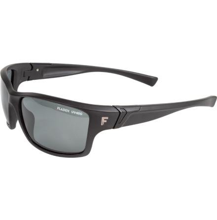 Solglasgon Fladen Floating matt black polariserade  